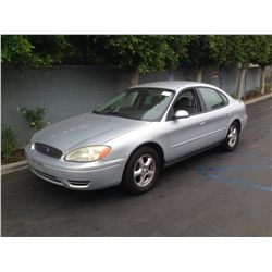 2004 FORD TAURUS