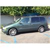 Image 2 : 2000 NISSAN QUEST