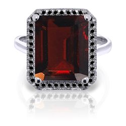 14K White Gold 7.50ct Garnet & Black Diamond Ring
