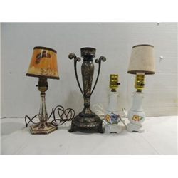 LOT 4 VINTAGE IETMS: 1 CAST IRON OLD LAMP, 2