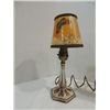 Image 2 : LOT 4 VINTAGE IETMS: 1 CAST IRON OLD LAMP, 2