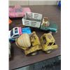 Image 2 : LOT 8 VINTAGE NYLINT PRESSED METAL TRUCKS