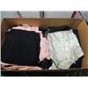 Image 1 : LOT 18 VINTAGE 1950S & 60S LADYS CASUAL DRESSES