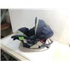 Image 1 : GRACO BABY CARRY & CAR SEAT