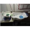 Image 1 : LOT 2 2003 SUMMER INFANT BATHING TUB & POTTY CHAIR