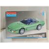 Image 1 : MONOGRAM PLASTIC MODEL KIT 1992 CORVETTE SPEEDSTER