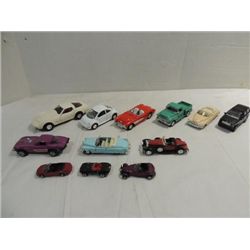 LOT 13 DIE CAST METAL CARS: 5 CORVETTES, 2