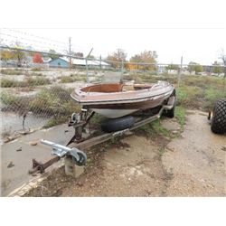 LOT 2 1990 BOAT TRAILER & 1979 17' GLASTRON BOAT