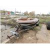 Image 1 : LOT 2 1990 BOAT TRAILER & 1979 17' GLASTRON BOAT