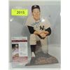 Image 1 : DIE CUT OUT BASEBALL PLAYER AUTOGRAPH WHITEY FORD