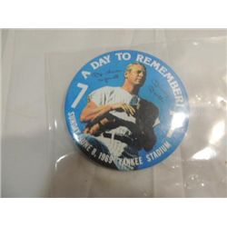 SPORTS PIN MICKEY MANTLE RETIREMENT DAY 6/8/1969