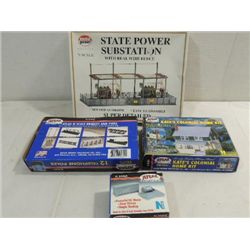 LOT 4 N GAUGE MODEL SETS: POWER SUBSTATION, BRIDGE