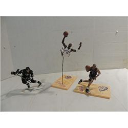 LOT 3 STARTING LINEUP SPORTS FIGURINES: LEMIEUX,