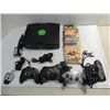 Image 1 : 2001 XBOX CONSOLE, 3 CONTROLLERS, VIDEO CONNECTOR,