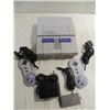Image 1 : 1991 SUPER NINTENDO CONSOLE, 2 CONTROLLERS, VIDEO