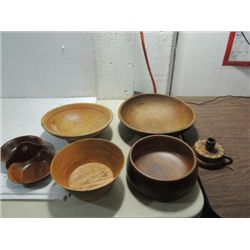 LOT 6 VINTAGE (4) WOODEN MIXING BOWLS, NUT TRAY &