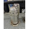 Image 2 : LOT 4 STAGE STUDIO THEATRICAL BATTEN LIGHTS & SUPPOR