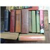 Image 2 : LOT 18 VINTAGE 1890S TO 1940S HISTORY & STORY BOOK