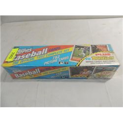 1992 TOPPS BASEBALL PLAYER CARDS FACTORY SET