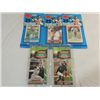 Image 1 : LOT 5 FOOTBALL & BASEBALL TRADING CARDS PACKS