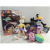 Image 1 : LOT 7 SPACE JAM COLLECTIBLES: 3 LOONEY TUNES,