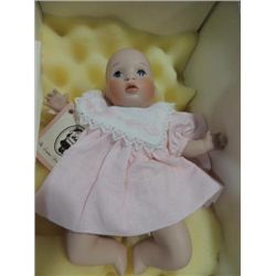 LAWTON PORCELAIN DOLL SMALL WONDERS MEGAN #222