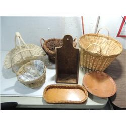 LOT 8 VINTAGE REED WOVEN BASKETS, VARIOUS STYLES