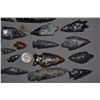 Image 2 : COLLECTION OF ARROWHEADS