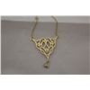 Image 3 : 14KT YELLOW GOLD DIAMOND PENDANT NECKLACE. STAMPED 14K. DIAMOND: 0.26 CARAT, ROUND BRILLIANT,