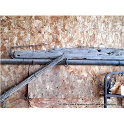 WOODEN SINGLE TREE HITCH