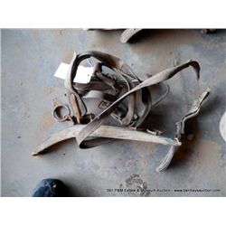 LOT: HAME & HARNESSES