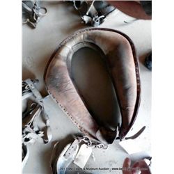 LEATHER HORSE COLLAR