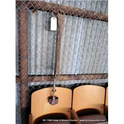 BRANDING IRON & CINCH