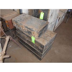 STEAMER TRUCK AND SENT CASE