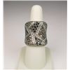 Image 2 : Mesmerizing ladies contemporary hand crafted designer inspired ring with tri- colored diamonds set i