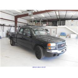 2004 - GMC SIERRA