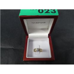 10kt gold diamond ring  - engagement set