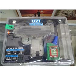 BB pistol Uzi