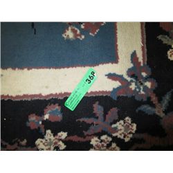 Area carpet - 5' x 7'