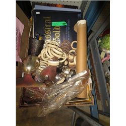 Lot of assorted vintage goods