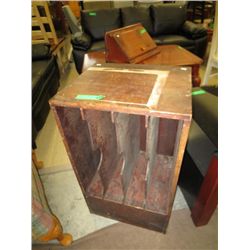 Antique organizer stand