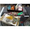 Image 1 : Lot of assorted small vintage items