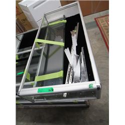 Table top glass display case