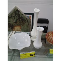 3 Pieces of white glass