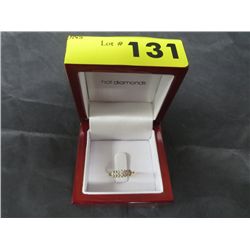 14kt  - .33 carat marquise cut diamond estate ring