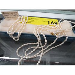 Freshwater pearl necklace & bracelet set