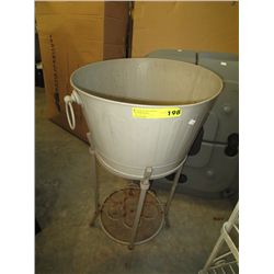 Metal plant tub and stand
