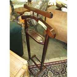 Men's wooden valet stand
