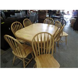 Pine table with 2 leaves and 8 chairs