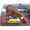 Image 1 : Leather holster